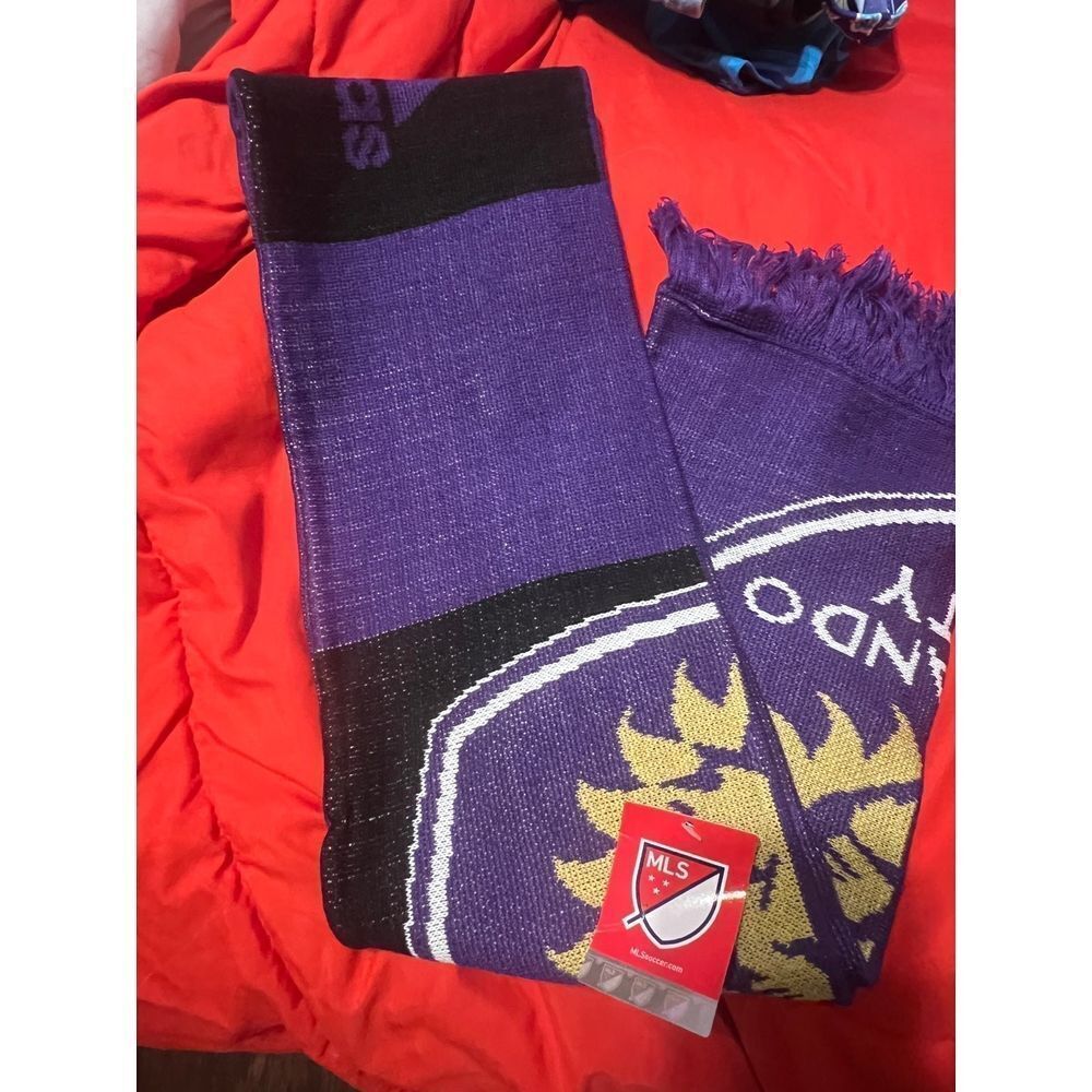 NWT- Adidas orlando Health scarf